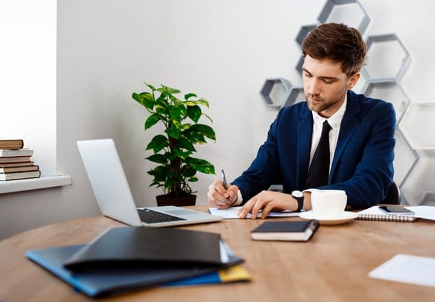 Grado en Administración y Dirección de Empresas (Online)