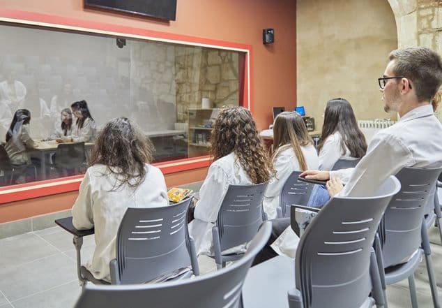 Prácticas con pacientes reales desde 2.º curso